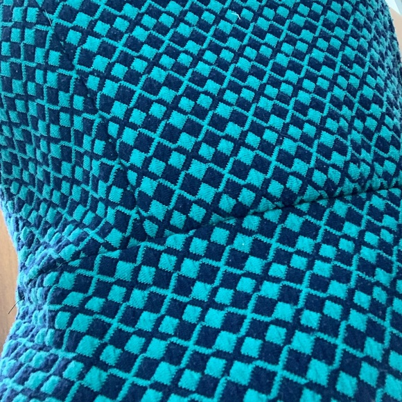 Cute retro style dress - Picture 2 of 7